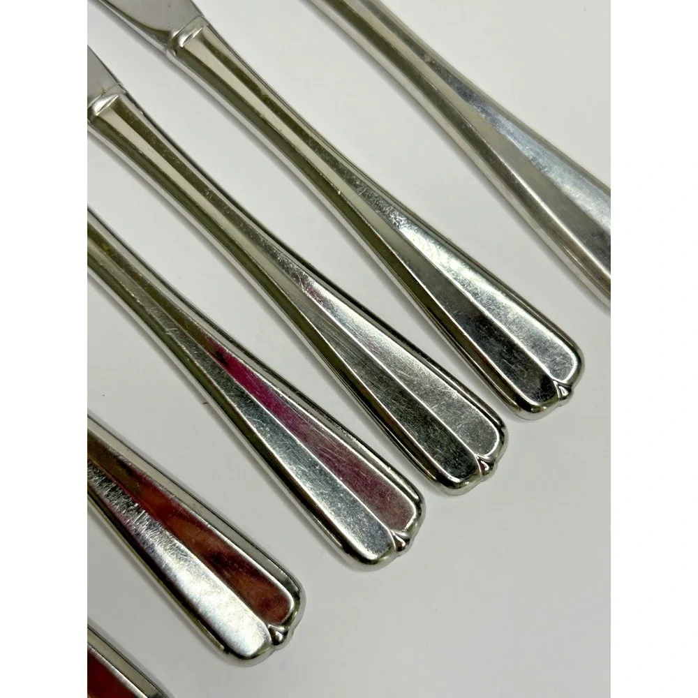 Oneida Gala Impulse Flatware Set 18 Pc Teaspoons Salad Forks Knives Tablespoons